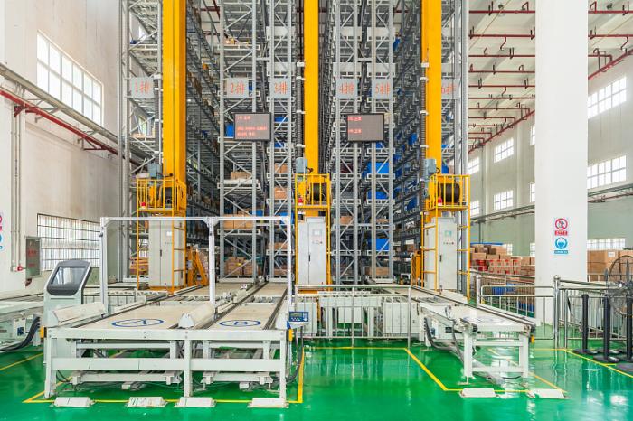 出租广东-东莞2700平方米左右国际物流库房