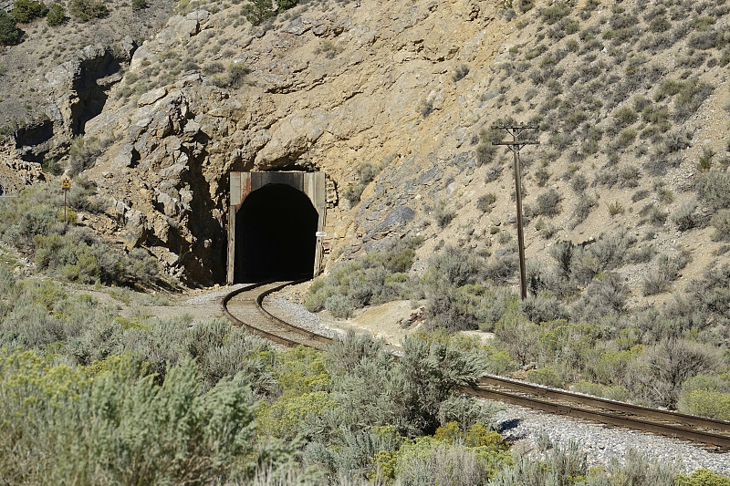 深圳市联信物流有限公司