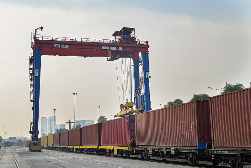 容县万运物流有限公司