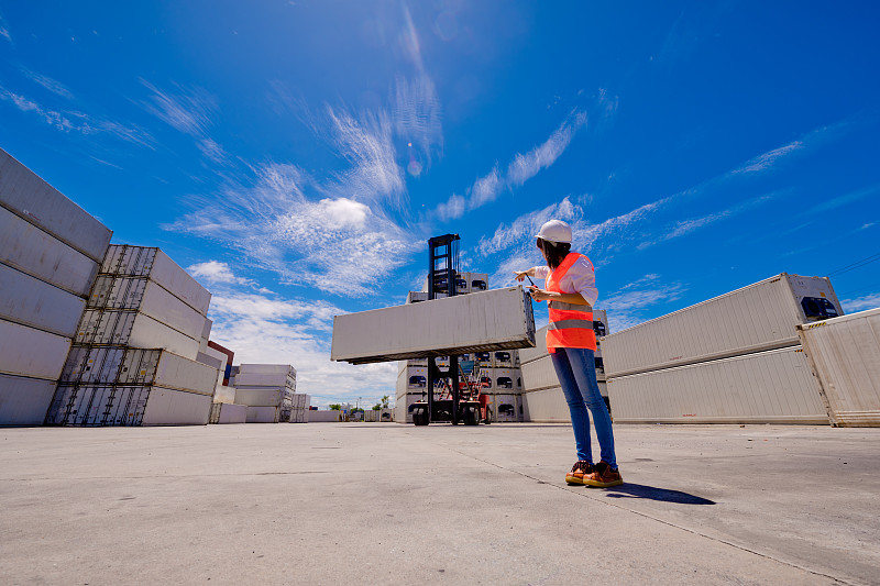贵州铜仁高新区常辉华龙物流贸易有限公司