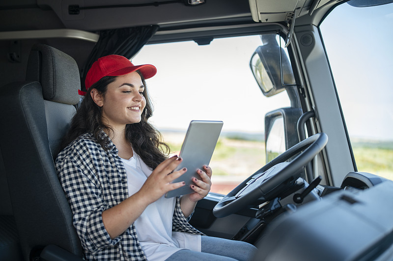 广西自贸区钦州港片区中源物流有限公司