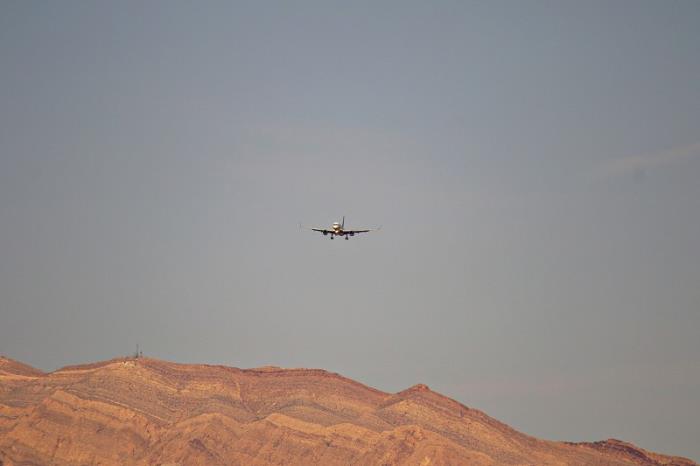 上海华磊物流有限公司