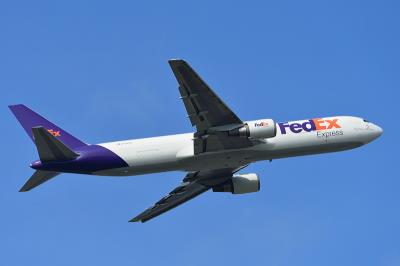 深圳市鑫捷达运物流有限公司