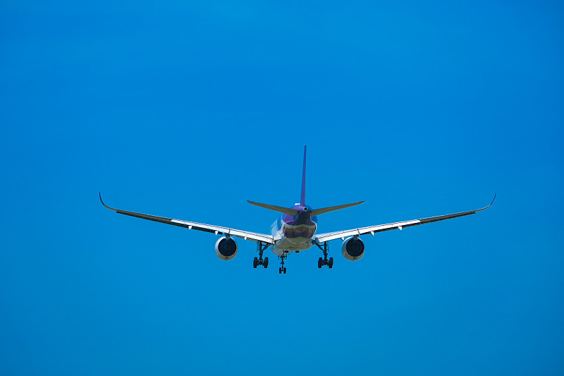 青岛至帕尔马马洛卡 (Palma de Mallorca)的莫言小说集采用国际航空货运14天送到 青岛至帕尔马马洛卡 (Palma de Mallorca)的莫言小说集采用国际航空货运14天送到