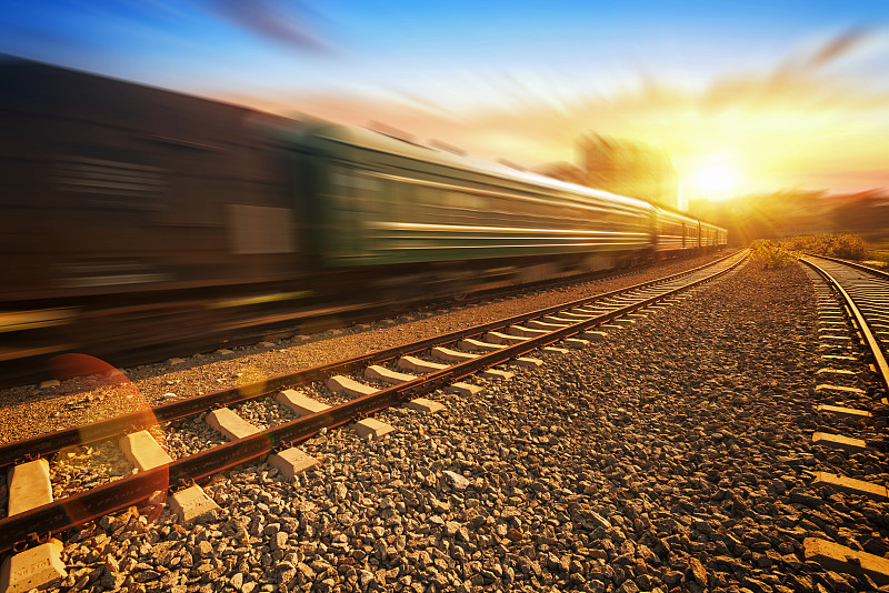 干衣机借用深圳国际快递准时送达马来西亚巴生港 干衣机借用深圳国际快递准时送达马来西亚巴生港