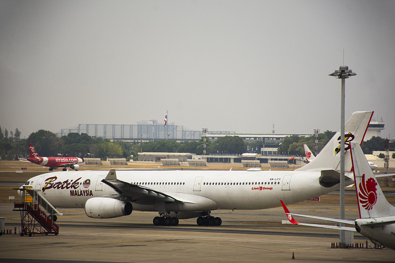 中国广州到马德里的冰箱、洗衣机使用国际航空货运4天内速递到