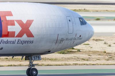 智能锁借助中国深圳空海联运配达西班牙费罗尔