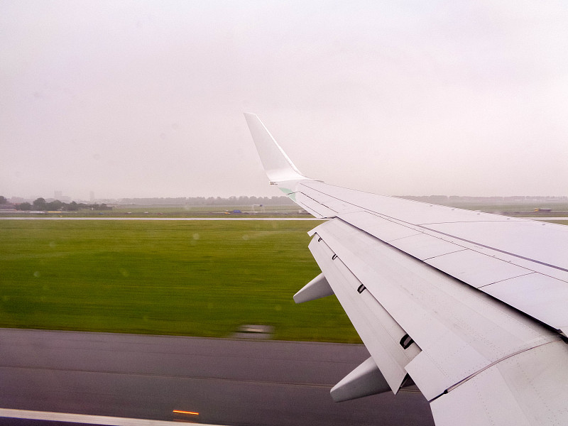 多功能一体机（打印、复印、扫描、传真）经中国天津FCL海运运输到希洪 (Gijón)