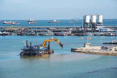 中国南京至费罗尔 (Ferrol)的南极人保暖裤采用国际多式联运12天配送到