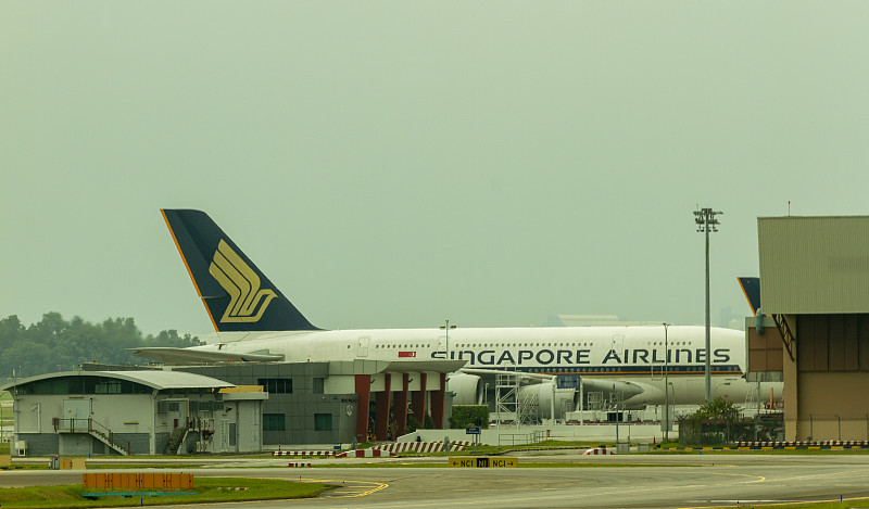 海口到格拉纳达 (Granada)的原料药采用拼货空运7天内送到