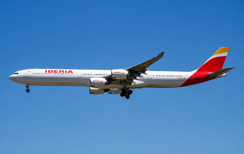 西宁小林制药冰宝贴使用飞机运输6天送到西班牙阿尔赫西拉斯 (Algeciras)