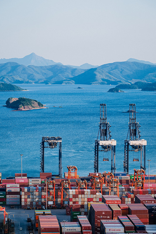 合成纤维面料借助深圳国际运输快送到泰国曼谷