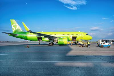 卫星接收机通过基隆海空联运派送到西班牙卡塔赫纳 (Cartagena)