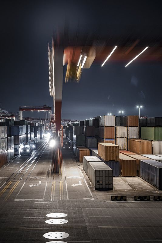 剃须泡沫借助中国连云港轮船运输派送至西班牙毕尔巴鄂 (Bilbao)