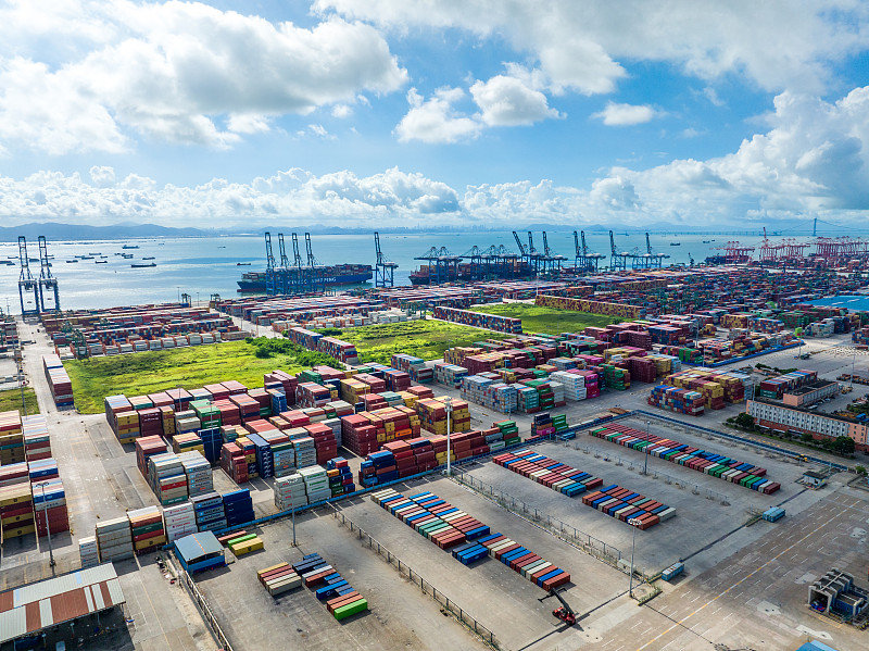 监控报警器借用武汉集装箱运输送到瓦伦西亚