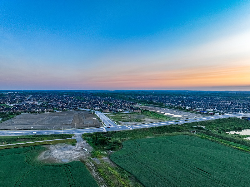 深圳热轧带钢使用拼货空运10天内配送到西班牙维多利亚 (Vitoria-Gasteiz)