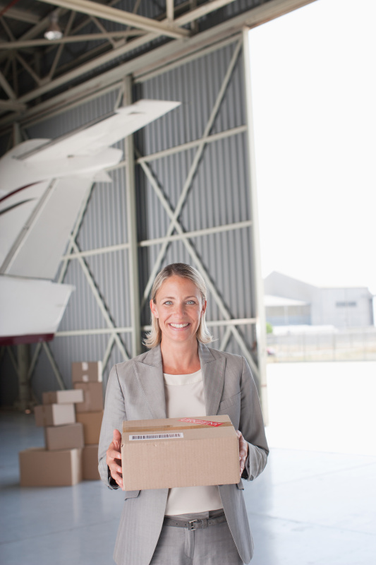 毛巾烘干架/电热毛巾架选用高雄LCL海运运到维哥 (Vigo) 毛巾烘干架/电热毛巾架选用高雄LCL海运运到维哥 (Vigo)