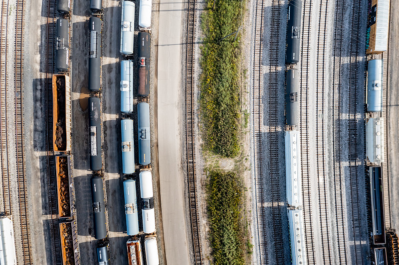 中国上海至维哥 (Vigo)的医药用品采用空运专线3天内送到