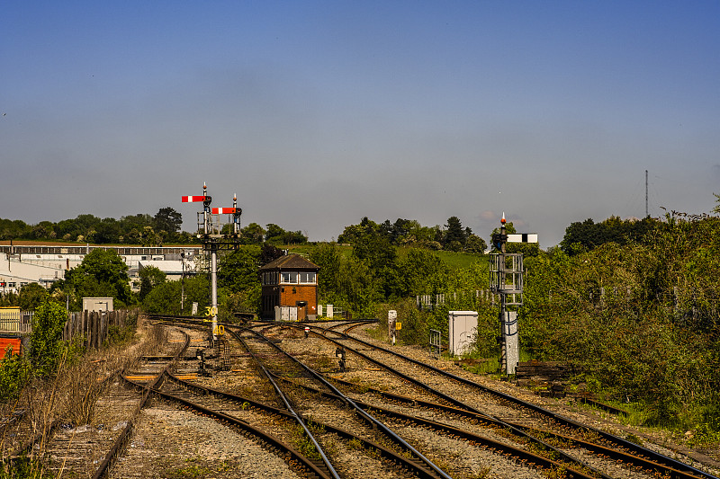 电脑液晶屏经南京LCL海运完整送达西班牙维多利亚