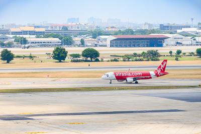 中山圣诞装饰品使用空运派送3天内送到瓦伦西亚 (Valencia)