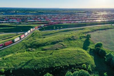 杭州到卡塔赫纳 (Cartagena)的家居用品采用空运派送10天内送达