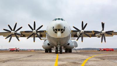 海口成衣使用空运专线5天内送到西班牙阿尔赫西拉斯 (Algeciras)