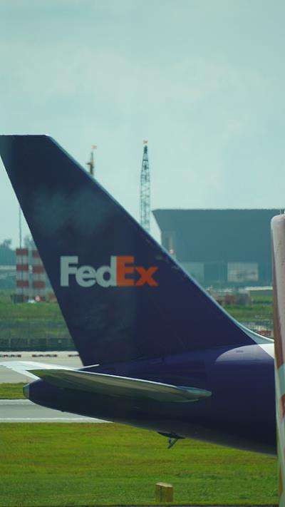 中国海口护发素使用国际航空货运13天送达阿尔赫西拉斯