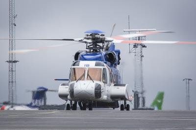 中国深圳交流电源柜使用加急空运8天内配送到毕尔巴鄂