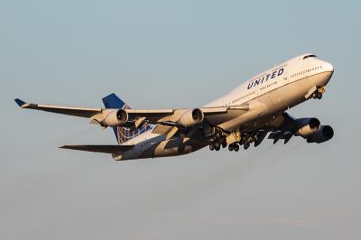 西宁至西班牙帕尔马马洛卡的电饭煲采用空运派送7天送到