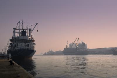 成衣应用义乌跨境海空联运派送至毕尔巴鄂