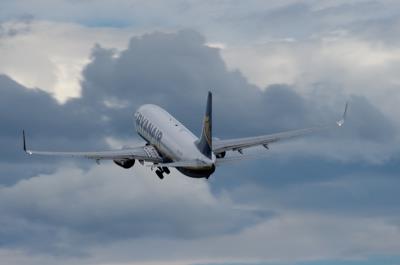 鄂州中文儿歌CD采用国际快递12天速递到西班牙马德里