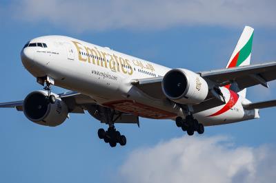 北京到西班牙希洪 (Gijón)的隐形眼镜护理液采用国际快递14天送到