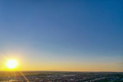 中国大连到西班牙马德里的监控录像机采用航空运输8天内送到