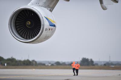 压面机选用中国杭州国际空运送达费罗尔 (Ferrol)