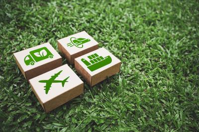 中国深圳到西班牙塞维利亚的灯具（台灯、落地灯、吊灯）使用航空快递13天内配送到