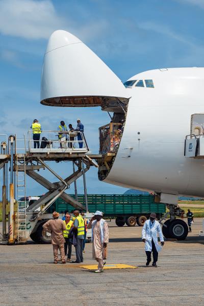 武汉航空航天使用国际空运专线10天内速递到巴塞罗那