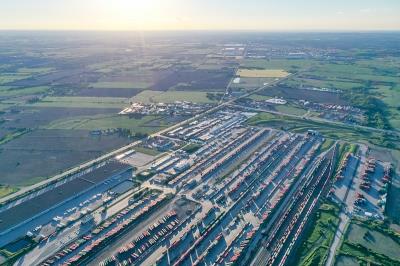 烘焙刷采纳中国东莞航空货运送到西班牙伊比沙岛 (Ibiza)