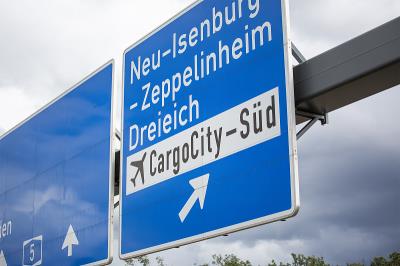 智能电饭煲借助中国中山海运快速送达卡塔赫纳 (Cartagena)