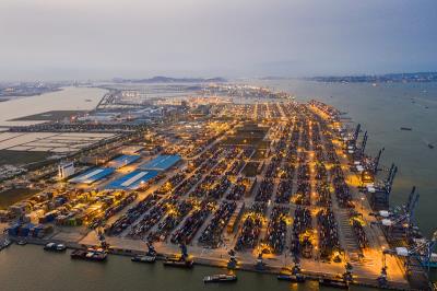 塑料制品采用中国基隆班轮运输快速送达卡塔赫纳 (Cartagena)
