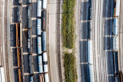 中国上海至维哥 (Vigo)的医药用品采用空运专线3天内送到