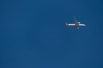 中国哈尔滨到马德里的毛球修剪器采用海空联运15天送到