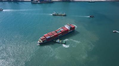 >铝材采用中国厦门集装箱运输运送至西班牙塞维利亚