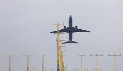 中国北京至西班牙瓦伦西亚的傣族织锦使用空运物流专线12天速递到
