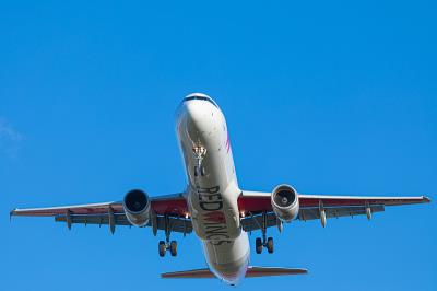机械设备利用中国厦门海运派送到西班牙塔拉戈纳