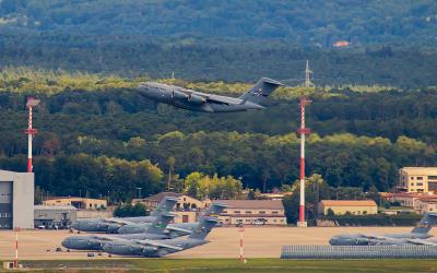 中国杭州电陶炉采用拼货空运8天内送到维哥 (Vigo)
