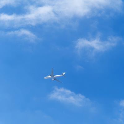 贝亲婴儿润肤露经石河子普货空运速递到加的斯