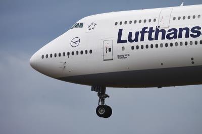 重庆至帕尔马马洛卡 (Palma de Mallorca)的文具采用空运物流专线4天内送达