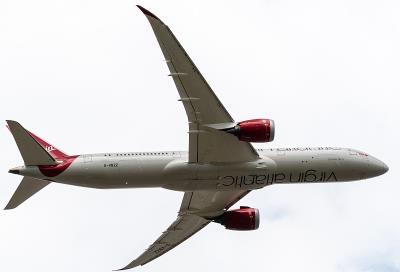 石油钻探钢管采取中国深圳航空快递速递到西班牙格拉纳达