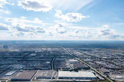 田宫四驱车通过杭州航空快递配送到格拉纳达 (Granada)