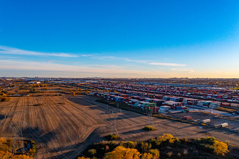 欧洲暴雪导致物流延误